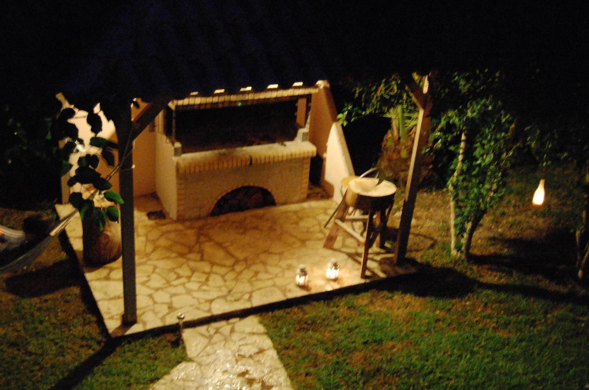 Morfi Apartment Kalligoni Bilik gambar
