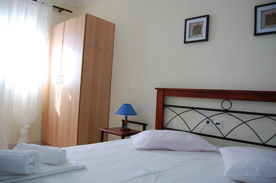Morfi Apartment Kalligoni Bilik gambar